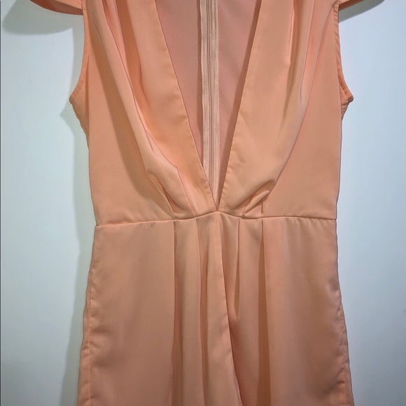 🍧Like New | TOBI Romper - Picture 3 of 5